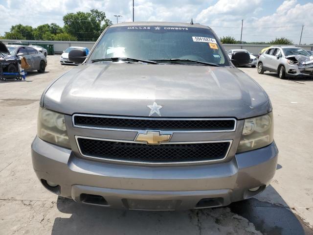 Photo 4 VIN: 1GNFC13048R113371 - CHEVROLET TAHOE 