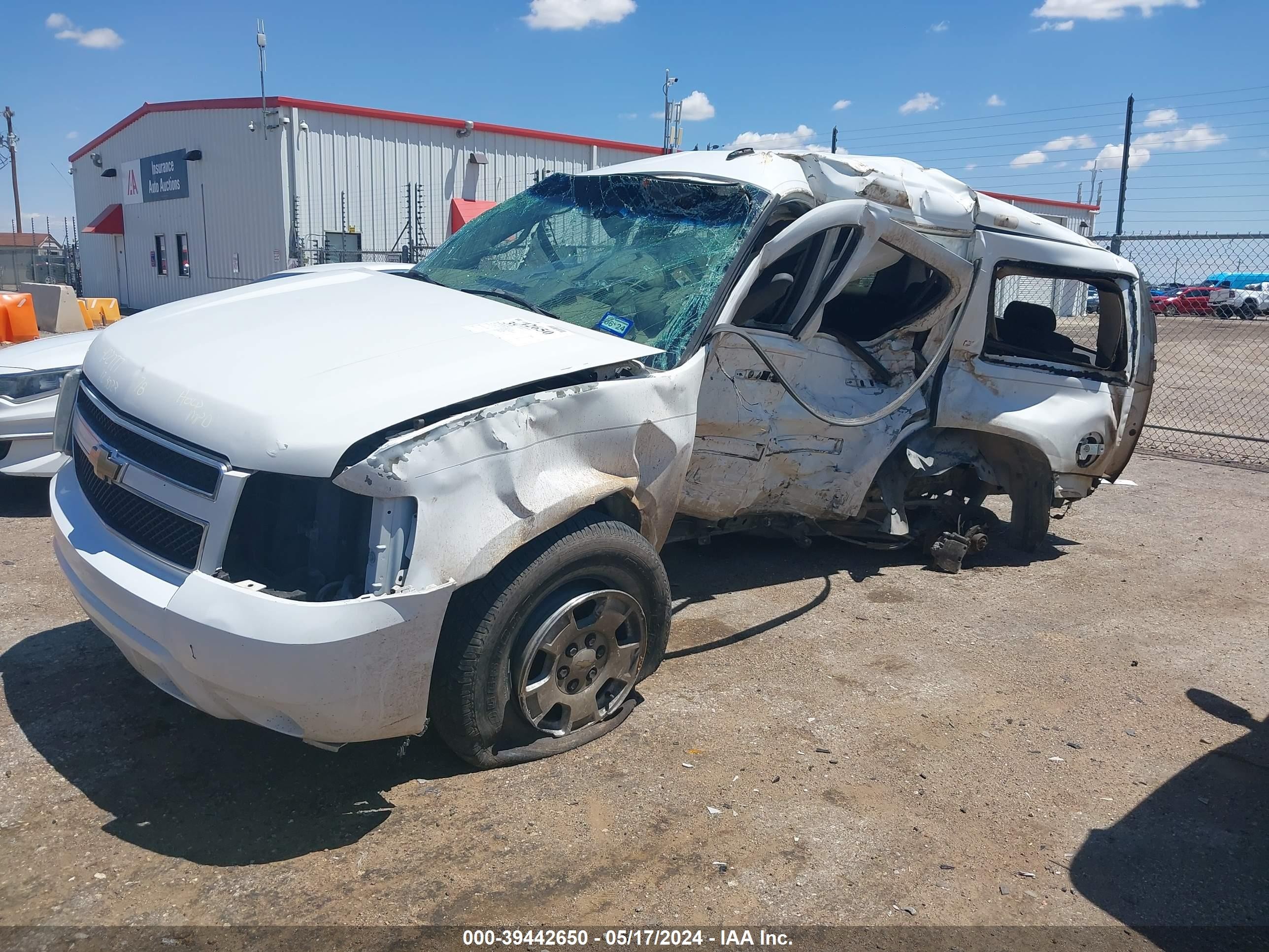 Photo 1 VIN: 1GNFC13067J379827 - CHEVROLET TAHOE 