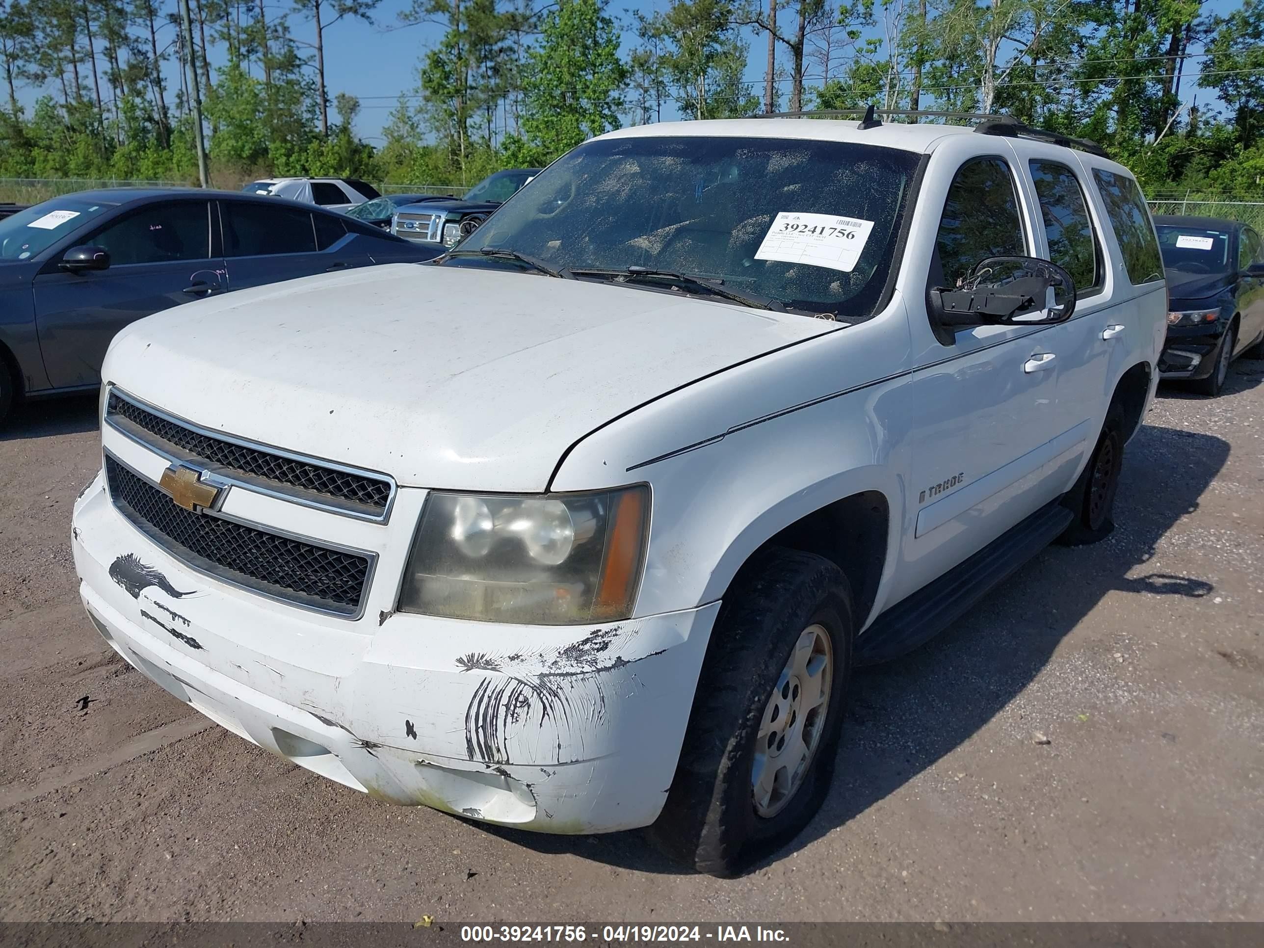 Photo 1 VIN: 1GNFC13067R266400 - CHEVROLET TAHOE 