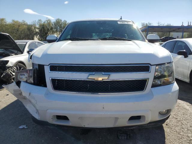 Photo 4 VIN: 1GNFC130X8J210623 - CHEVROLET TAHOE 