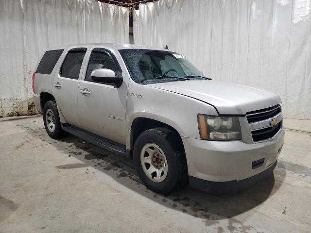 Photo 3 VIN: 1GNFC13538R154599 - CHEVROLET TAHOE 