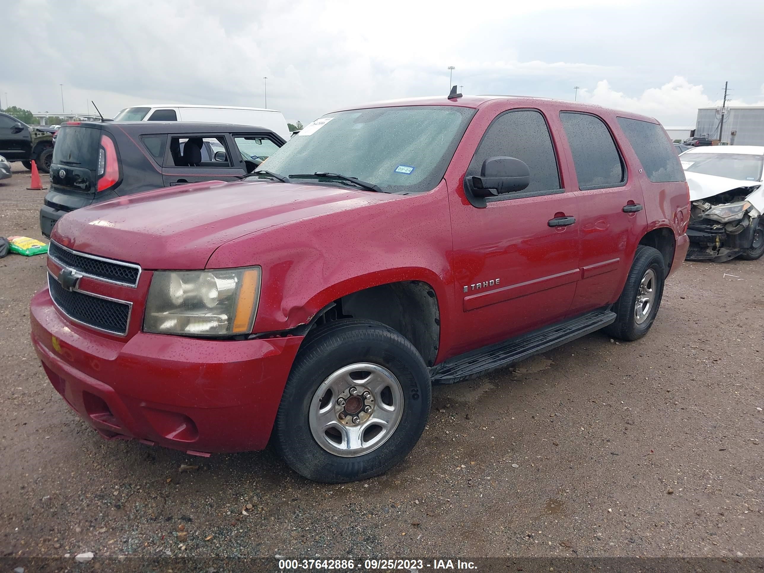 Photo 1 VIN: 1GNFC13C07R276835 - CHEVROLET TAHOE 