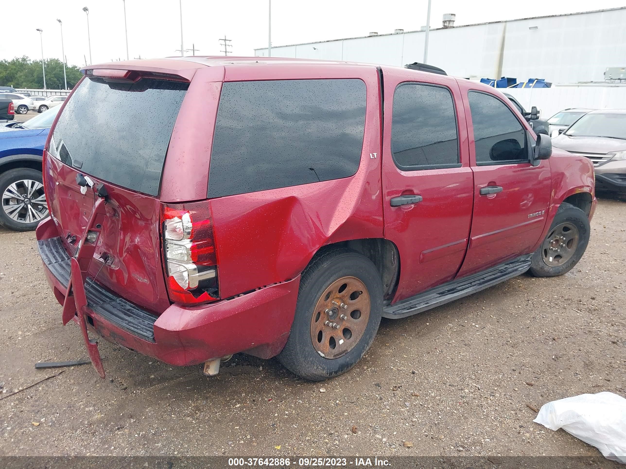 Photo 3 VIN: 1GNFC13C07R276835 - CHEVROLET TAHOE 