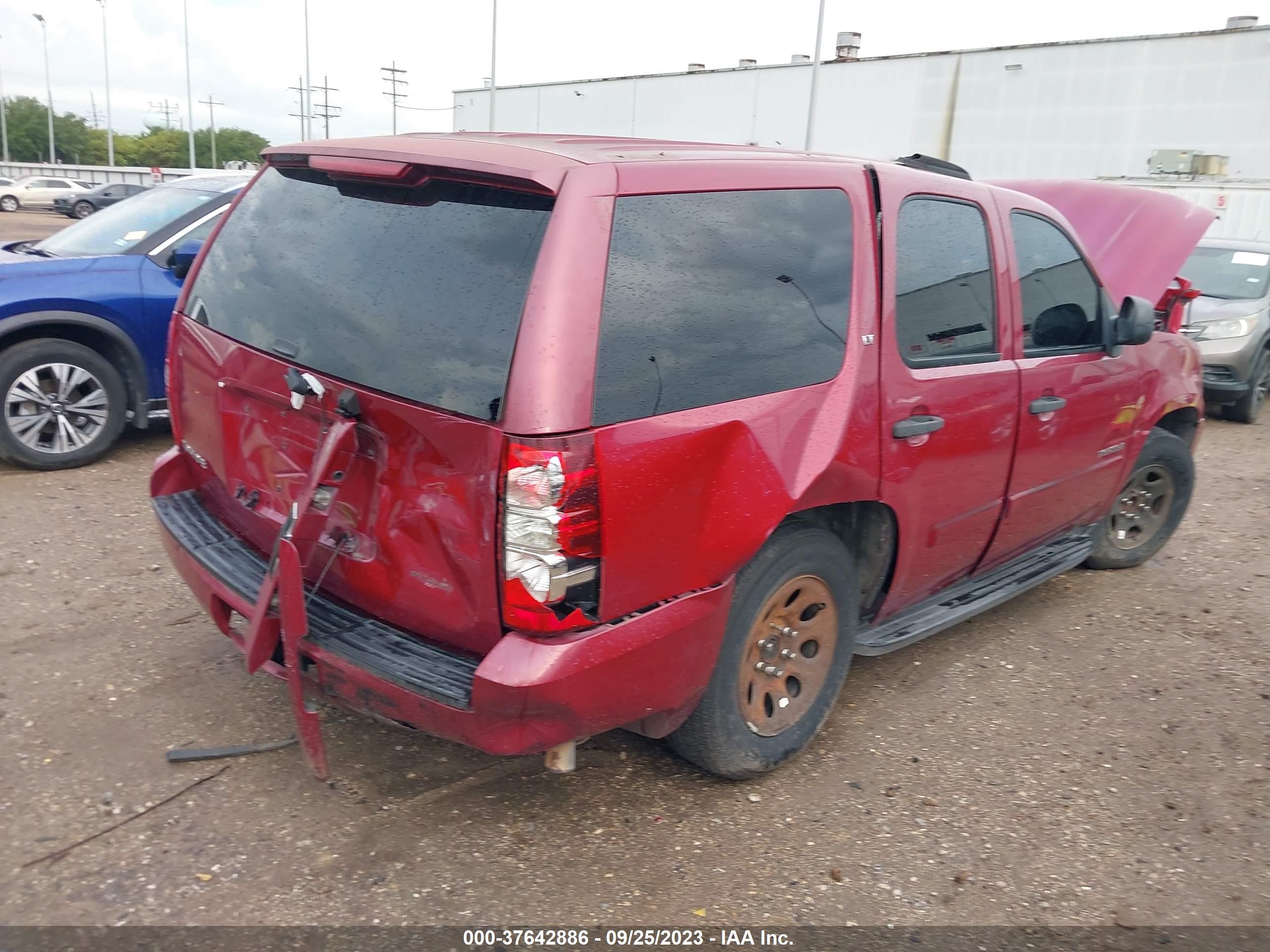 Photo 5 VIN: 1GNFC13C07R276835 - CHEVROLET TAHOE 