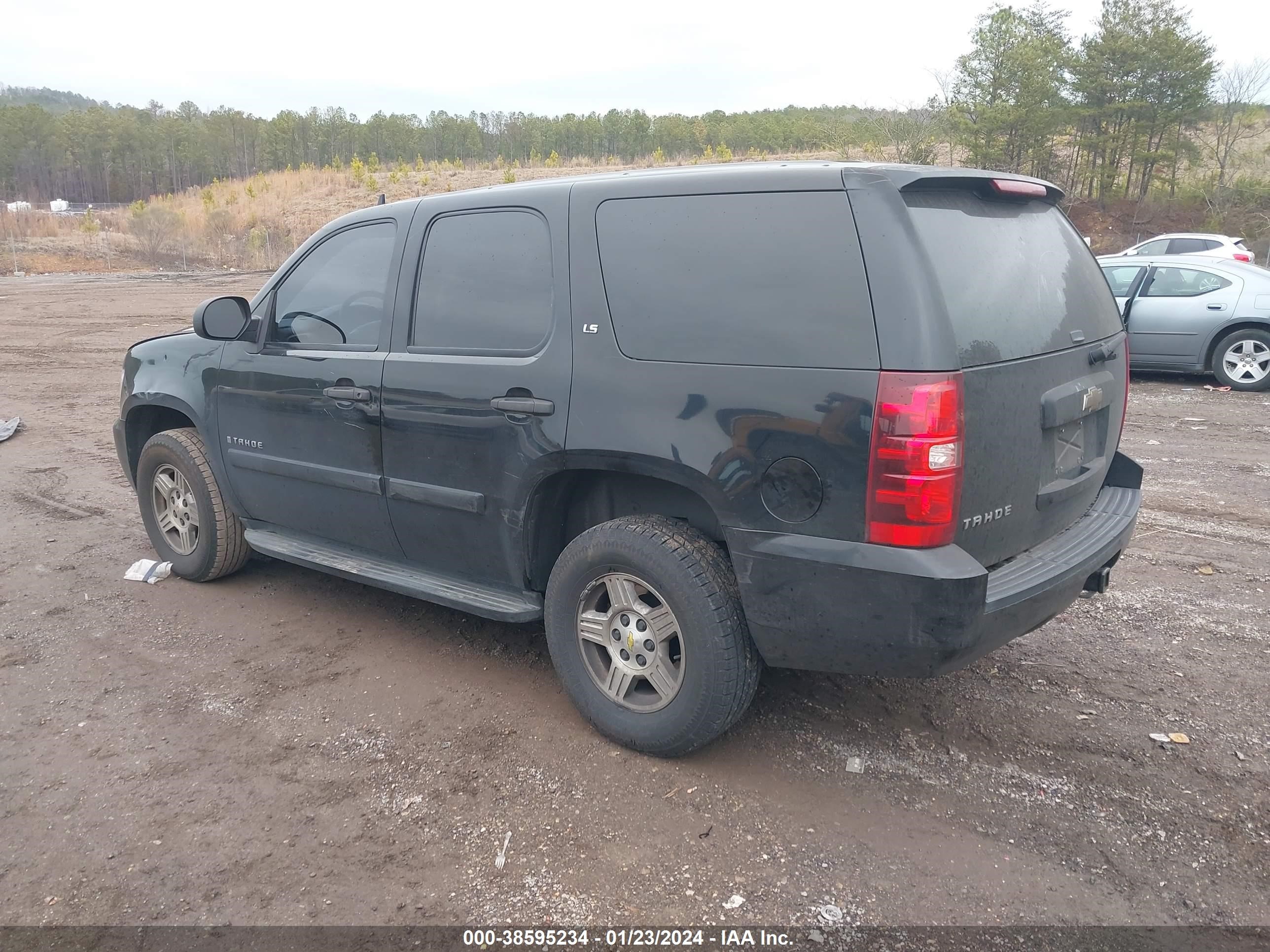 Photo 2 VIN: 1GNFC13C17R392948 - CHEVROLET TAHOE 