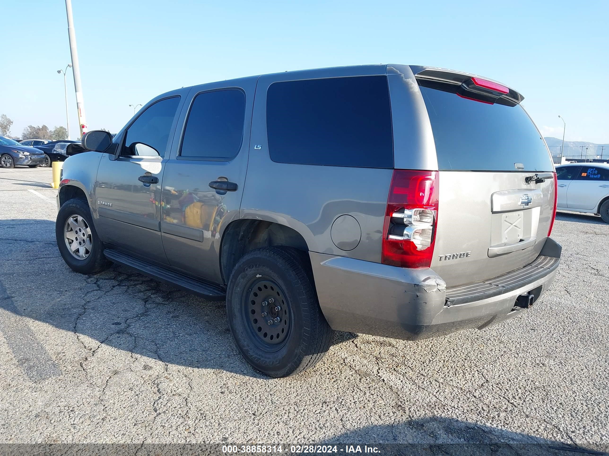 Photo 2 VIN: 1GNFC13C77J390197 - CHEVROLET TAHOE 