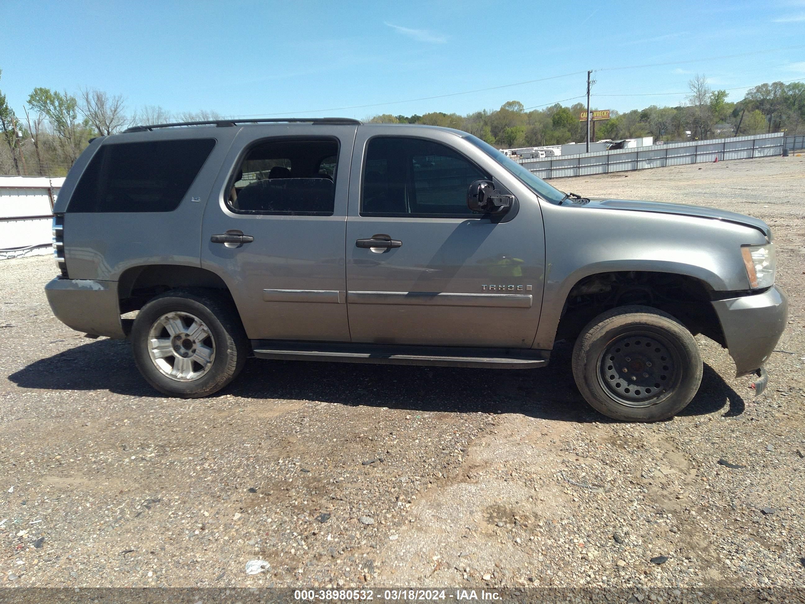 Photo 10 VIN: 1GNFC13C97R336529 - CHEVROLET TAHOE 