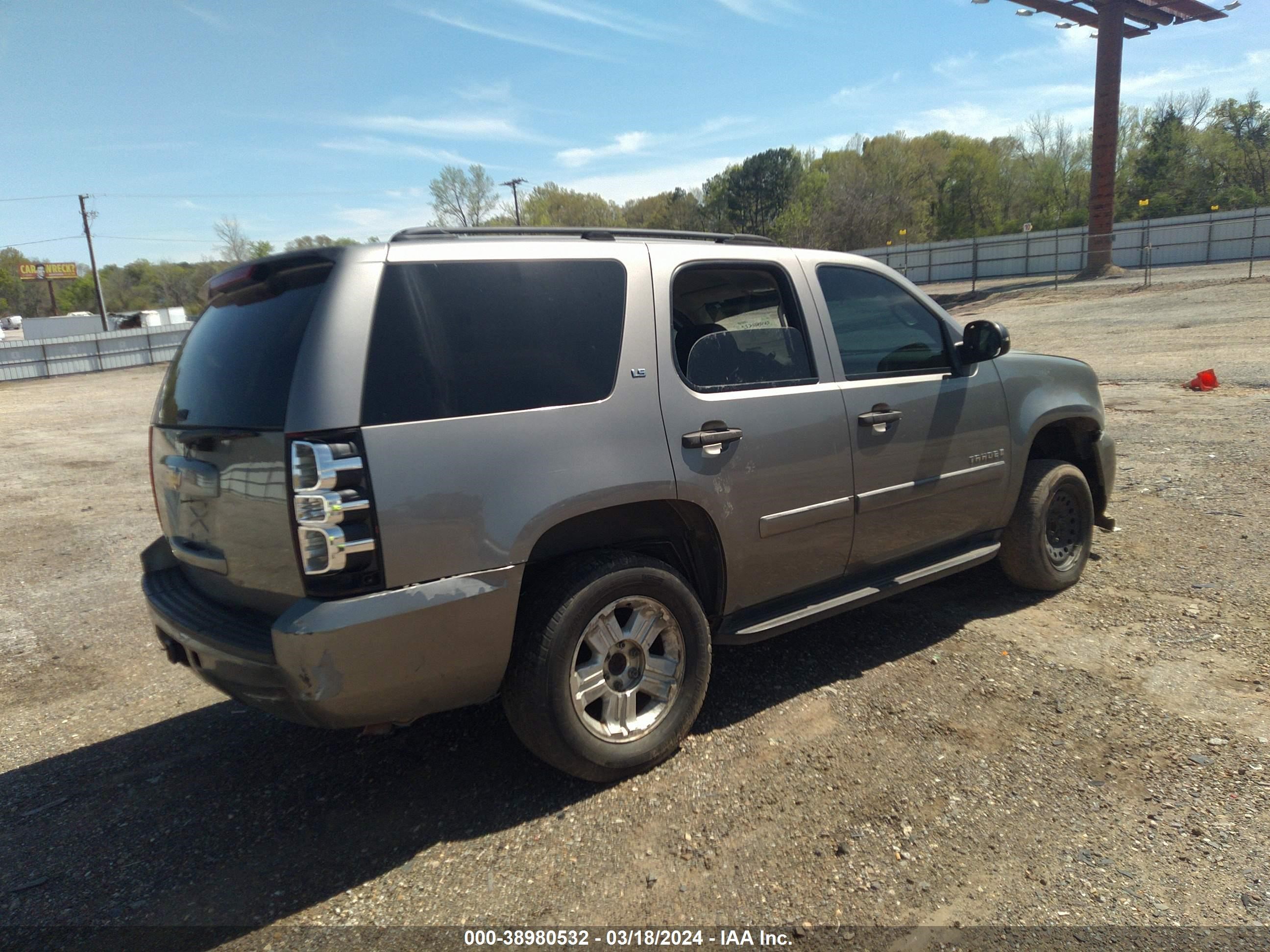 Photo 3 VIN: 1GNFC13C97R336529 - CHEVROLET TAHOE 