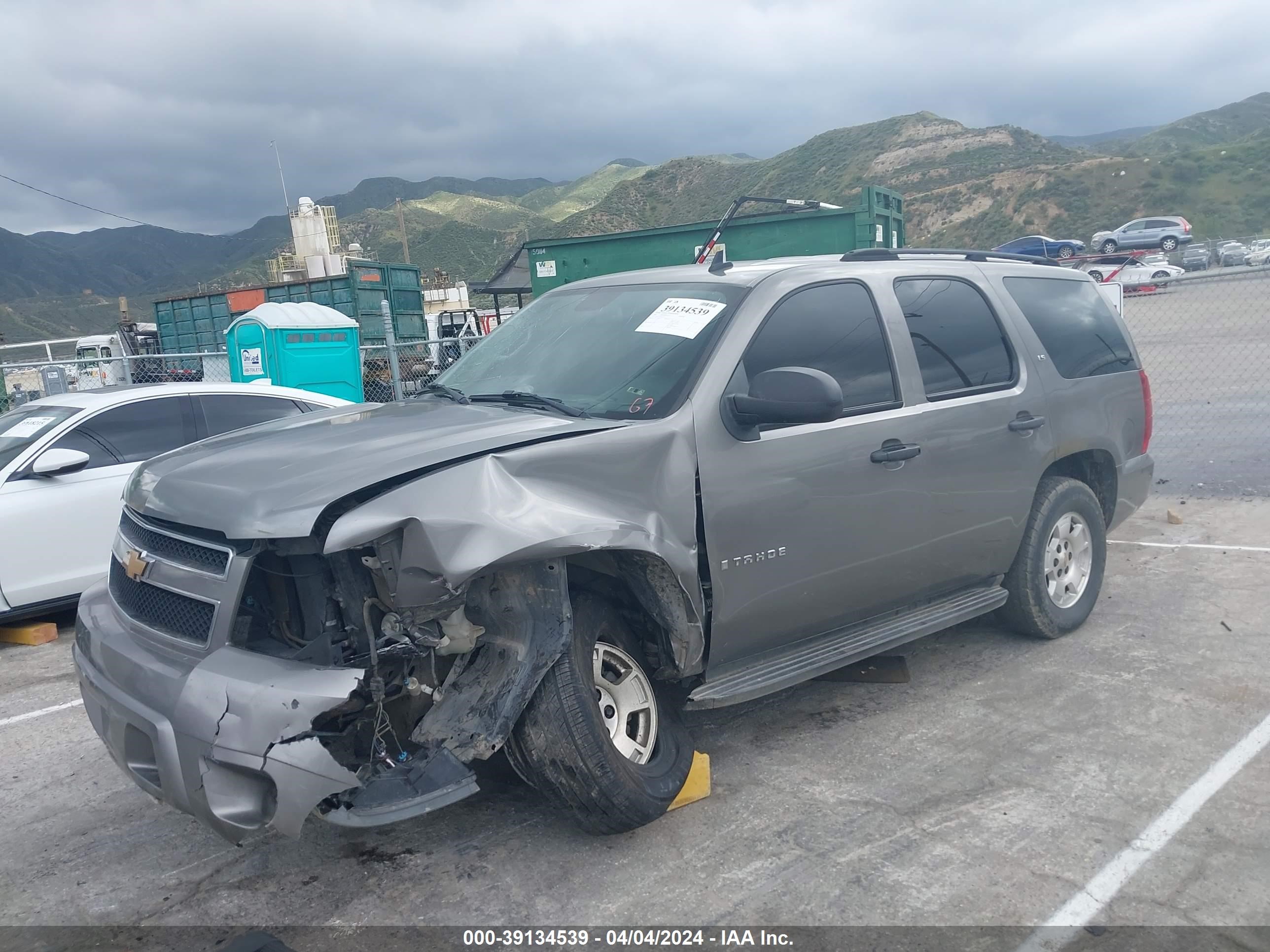 Photo 1 VIN: 1GNFC13J07J122414 - CHEVROLET TAHOE 