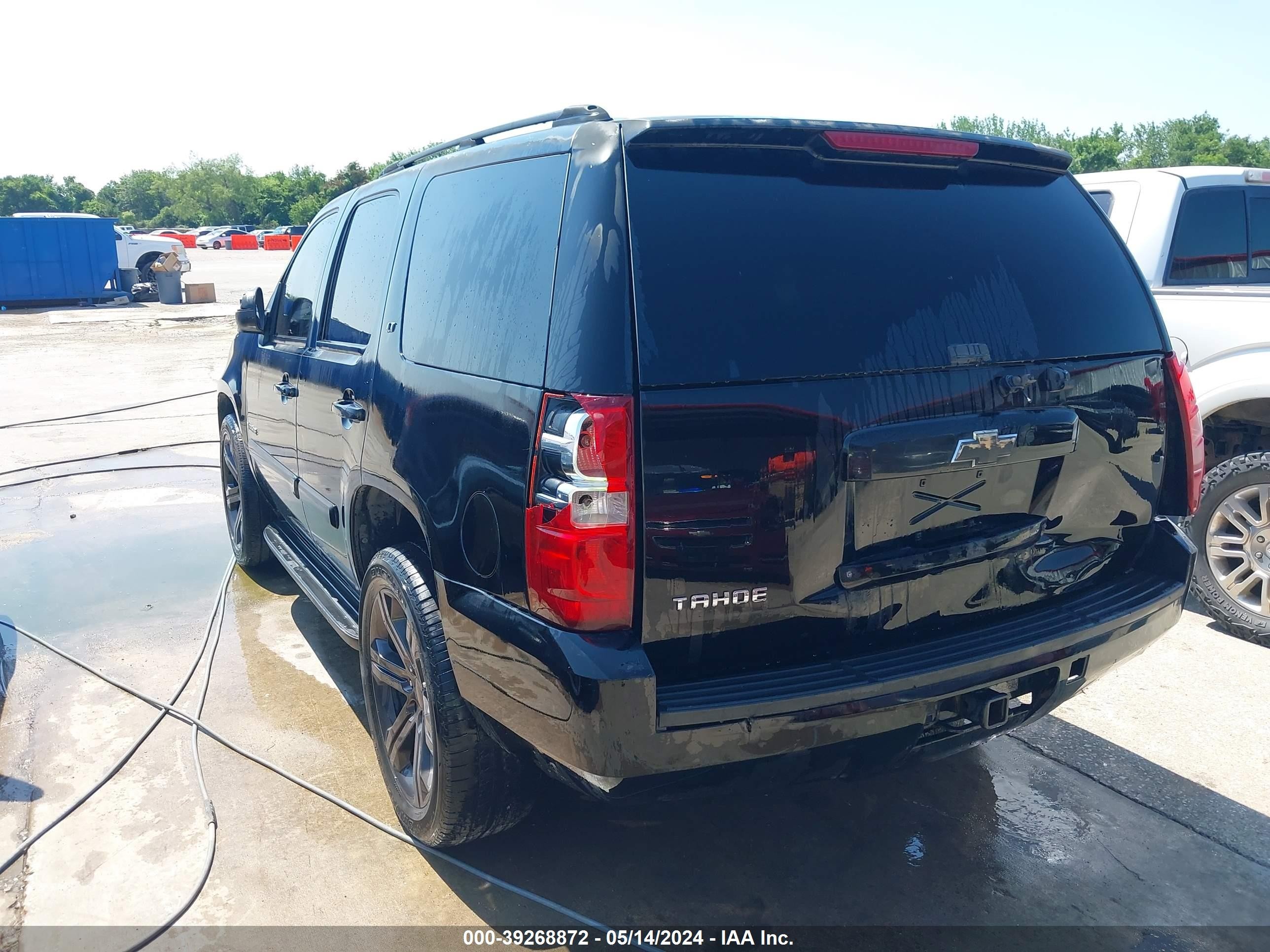 Photo 2 VIN: 1GNFC13J07R141885 - CHEVROLET TAHOE 