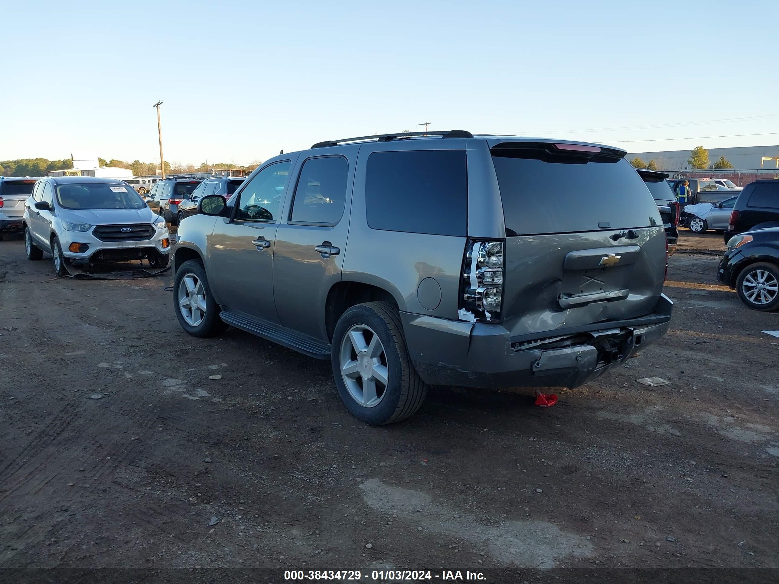 Photo 2 VIN: 1GNFC13J07R254218 - CHEVROLET TAHOE 