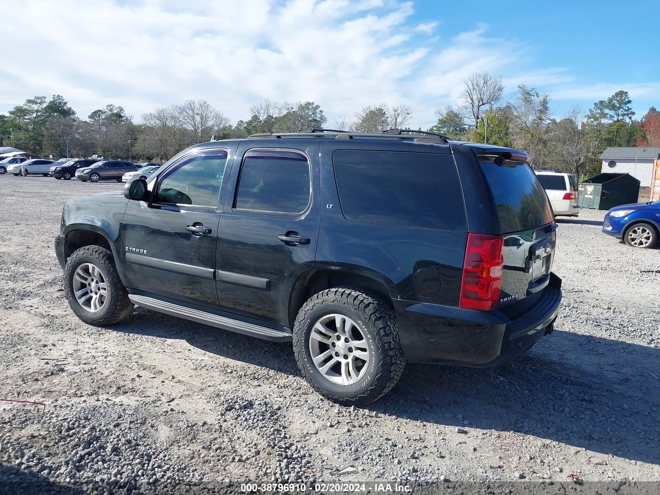 Photo 2 VIN: 1GNFC13J17J122504 - CHEVROLET TAHOE 