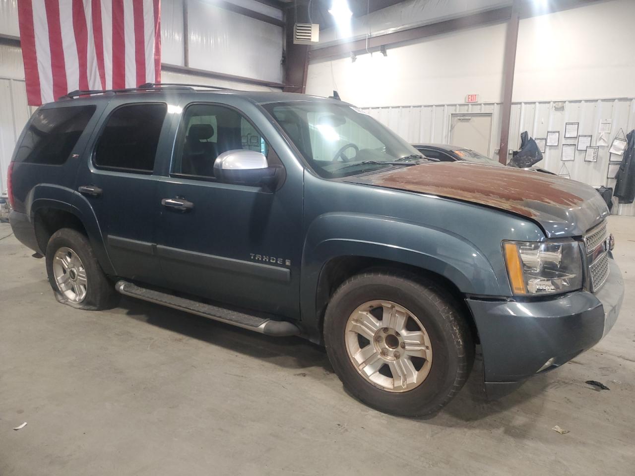 Photo 3 VIN: 1GNFC13J78R273463 - CHEVROLET TAHOE 