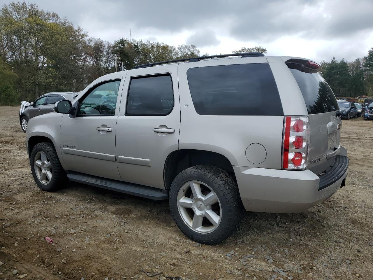 Photo 1 VIN: 1GNFC13J88R192858 - CHEVROLET TAHOE 