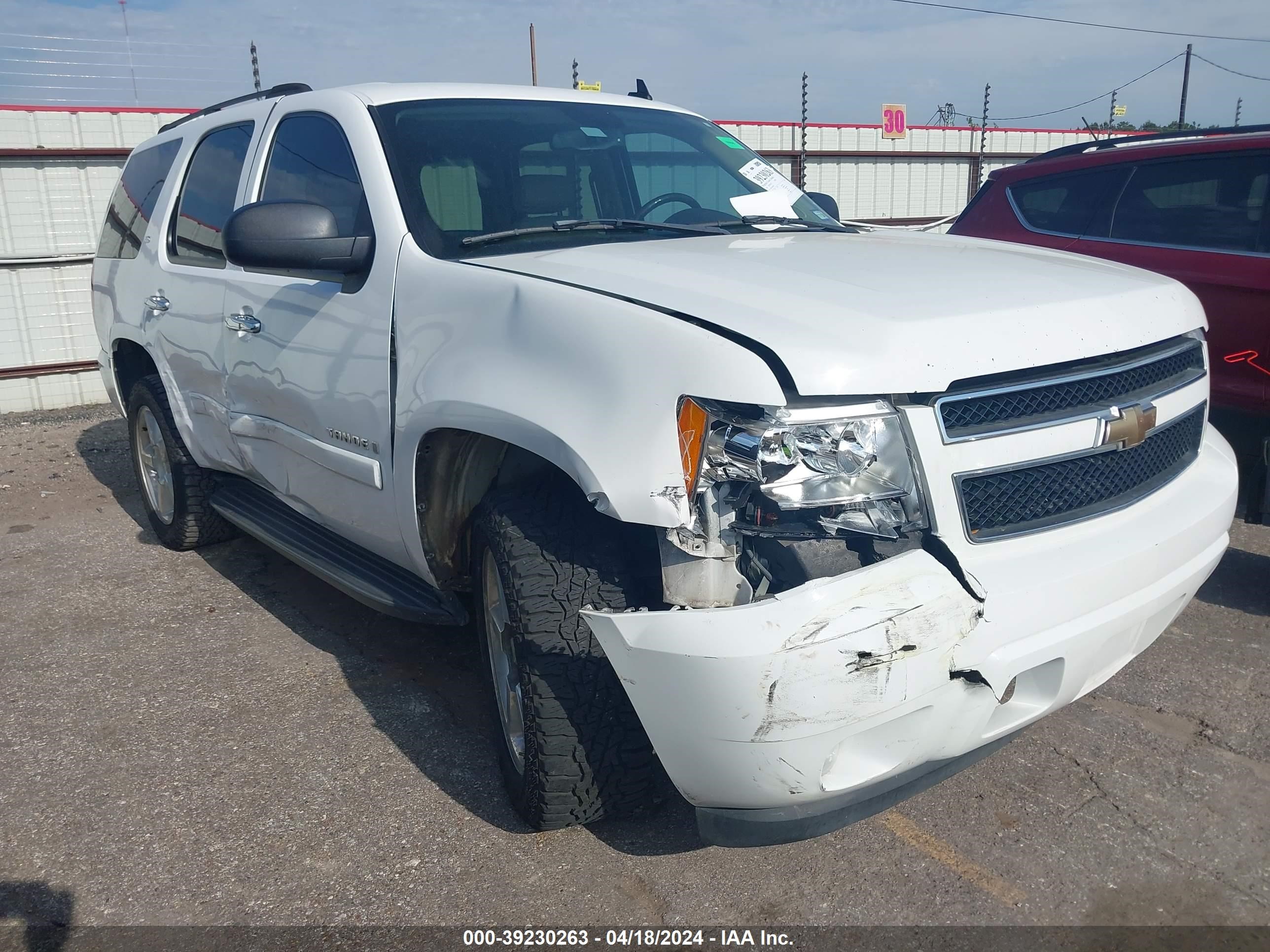 Photo 5 VIN: 1GNFC13J97R110778 - CHEVROLET TAHOE 