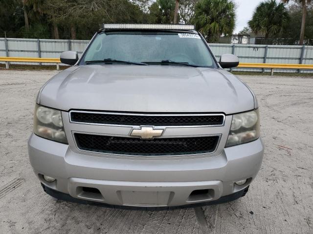 Photo 4 VIN: 1GNFC13J98R248113 - CHEVROLET TAHOE 