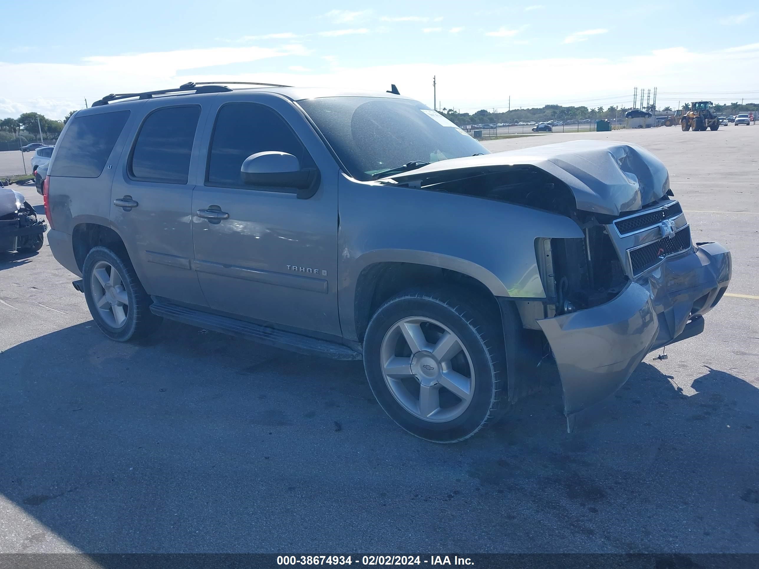 Photo 0 VIN: 1GNFC13J98R263825 - CHEVROLET TAHOE 