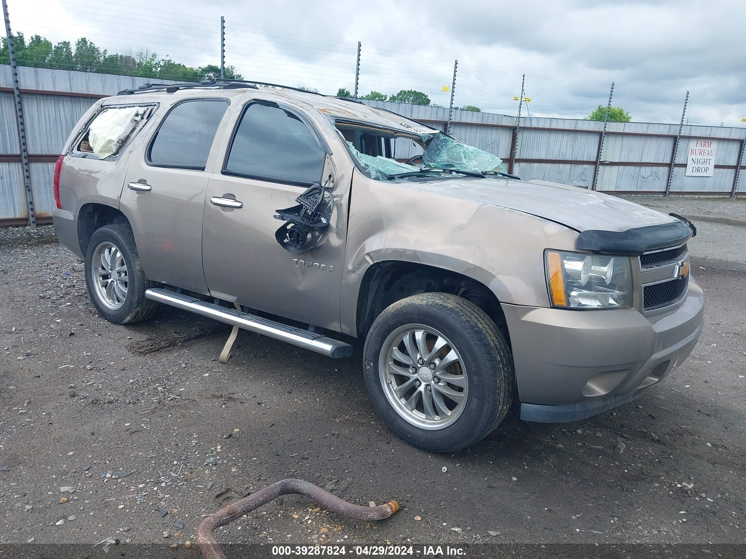 Photo 0 VIN: 1GNFC13JX7R139982 - CHEVROLET TAHOE 