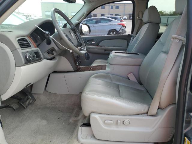 Photo 6 VIN: 1GNFC16028R200780 - CHEVROLET SUBURBAN C 