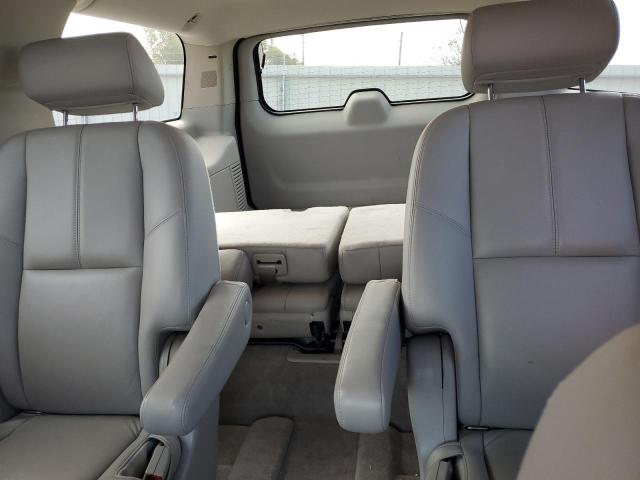 Photo 9 VIN: 1GNFC16028R200780 - CHEVROLET SUBURBAN C 