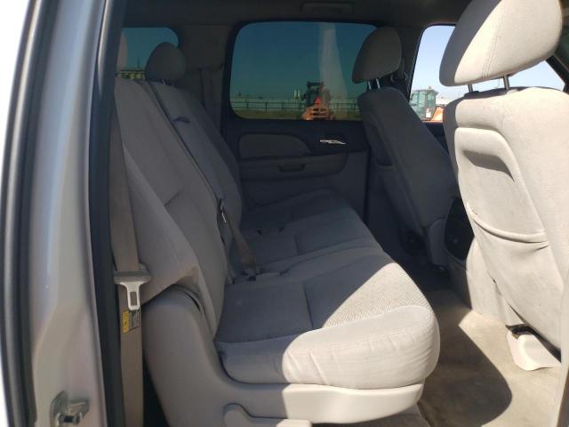 Photo 10 VIN: 1GNFC16047J200793 - CHEVROLET SUBURBAN 