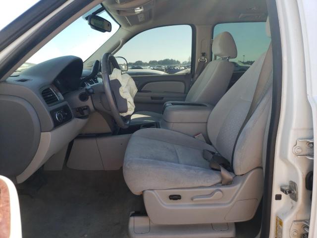 Photo 6 VIN: 1GNFC16047J200793 - CHEVROLET SUBURBAN 