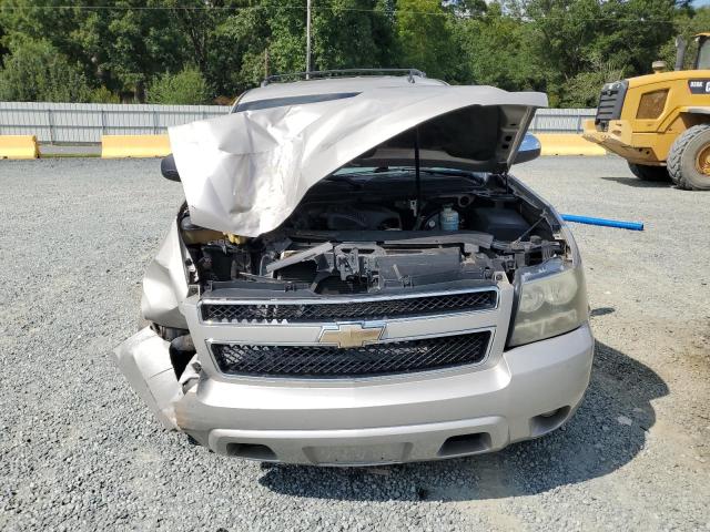 Photo 4 VIN: 1GNFC16J18J251808 - CHEVROLET SUBURBAN C 