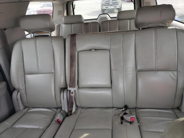 Photo 9 VIN: 1GNFC16J19R234350 - CHEVROLET SUBURBAN 