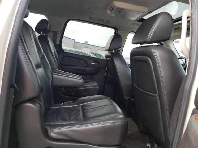 Photo 10 VIN: 1GNFC16J68R216540 - CHEVROLET SUBURBAN 