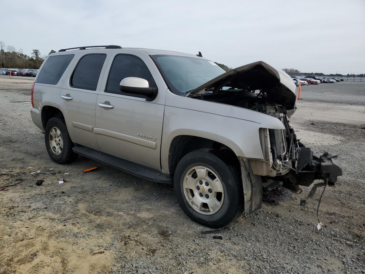 Photo 3 VIN: 1GNFC23039R172757 - CHEVROLET TAHOE 