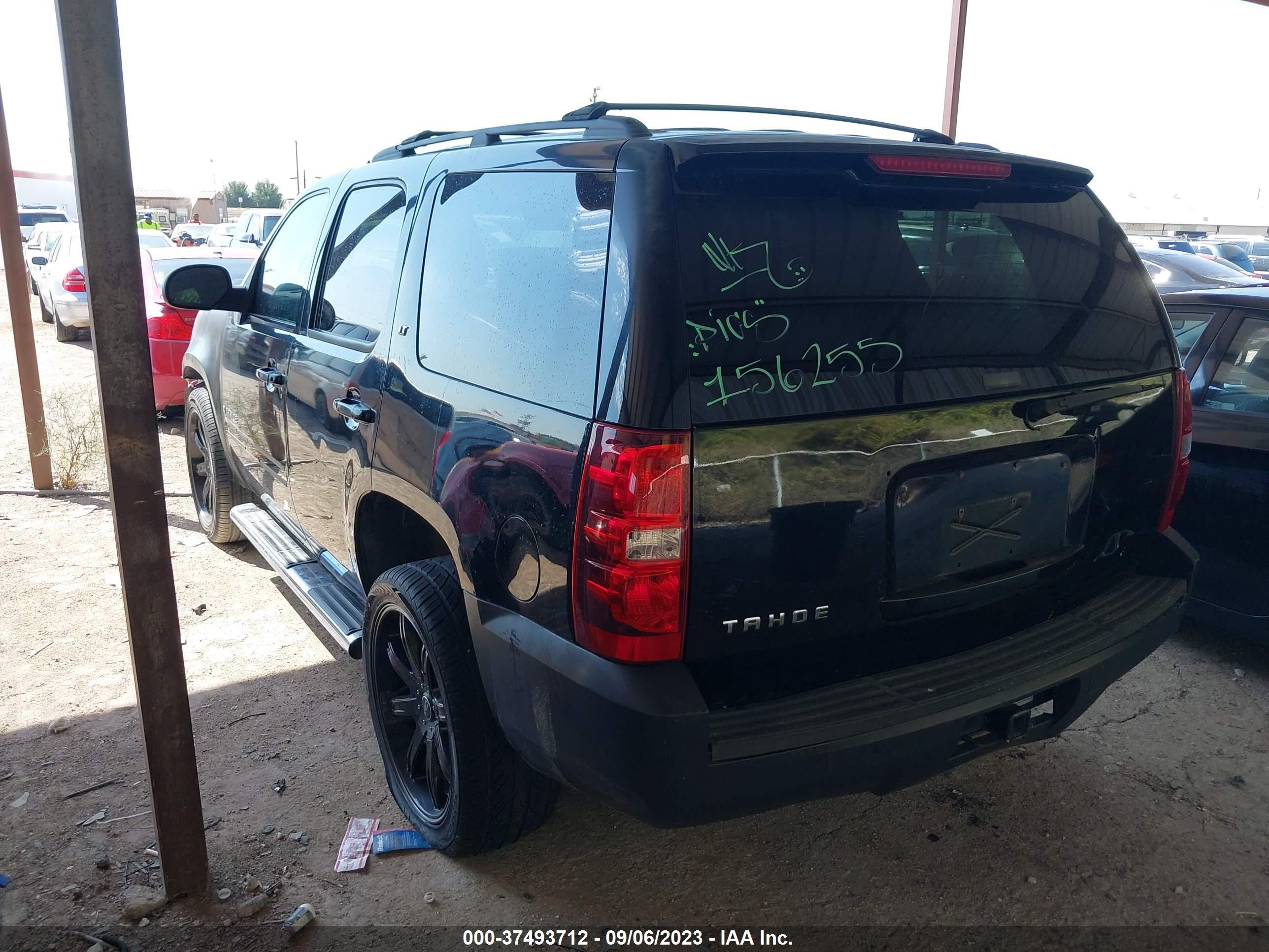 Photo 2 VIN: 1GNFC23099R156255 - CHEVROLET TAHOE 