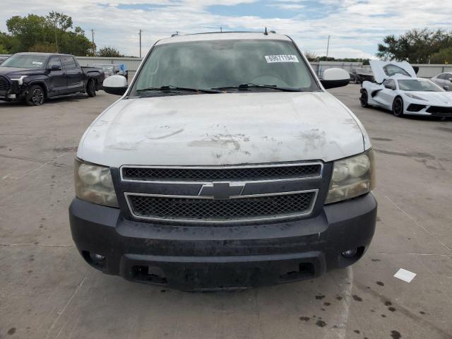 Photo 4 VIN: 1GNFC23J49R146001 - CHEVROLET TAHOE C150 