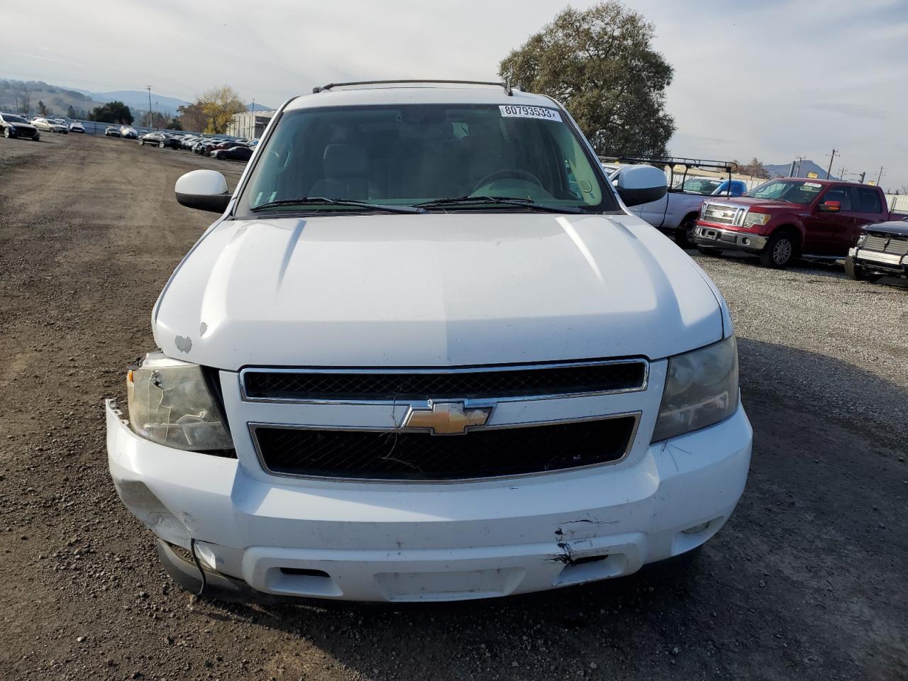 Photo 4 VIN: 1GNFC260X9J122965 - CHEVROLET SUBURBAN 