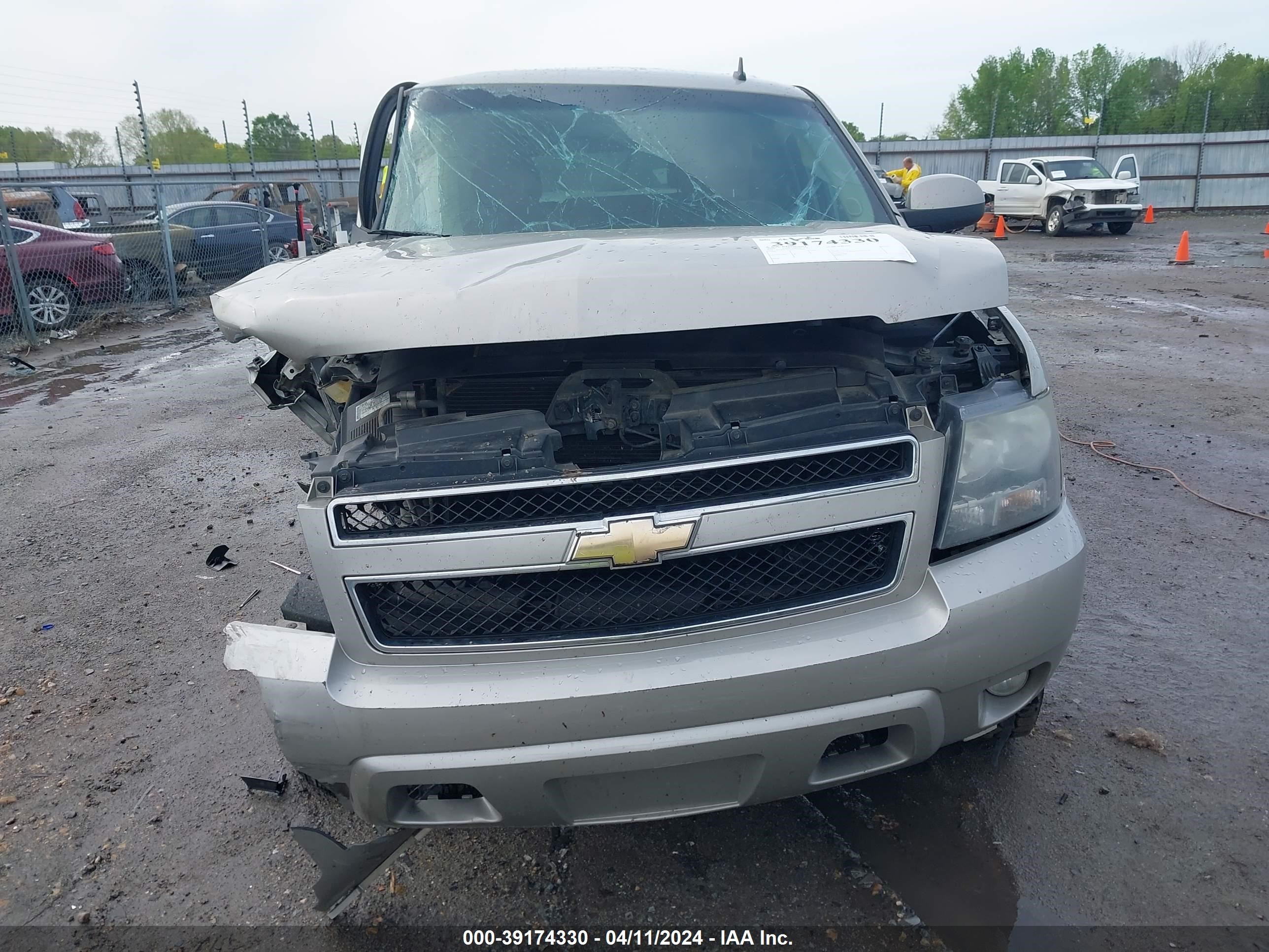 Photo 12 VIN: 1GNFC26J89R194094 - CHEVROLET EXPRESS 