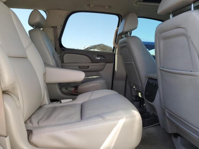 Photo 10 VIN: 1GNFC33069R176694 - CHEVROLET TAHOE 