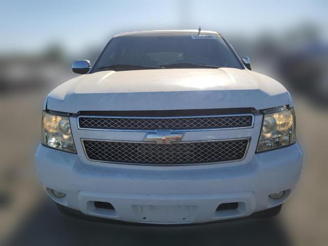 Photo 4 VIN: 1GNFC33069R176694 - CHEVROLET TAHOE 