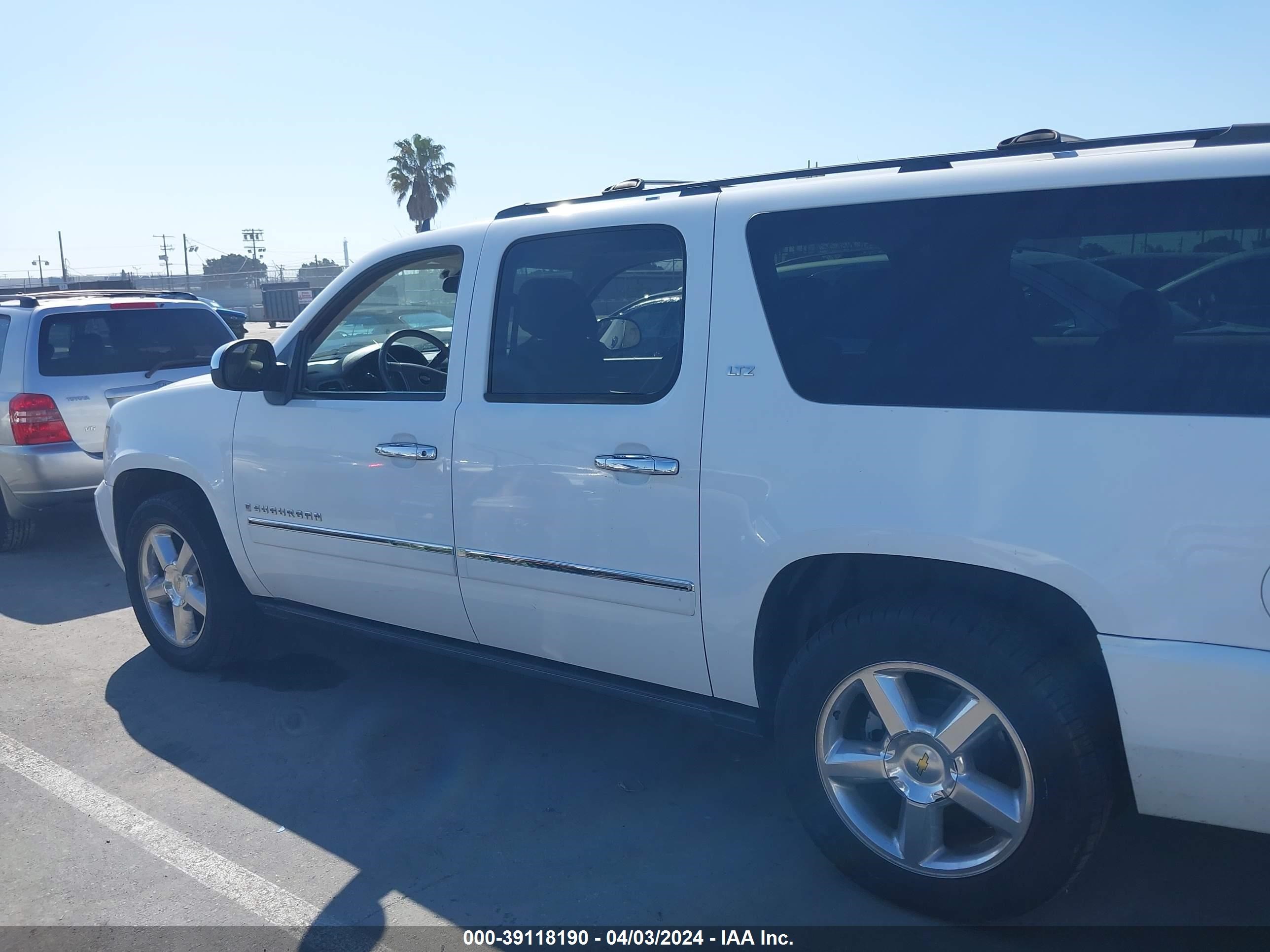 Photo 13 VIN: 1GNFC36019R206468 - CHEVROLET EXPRESS 