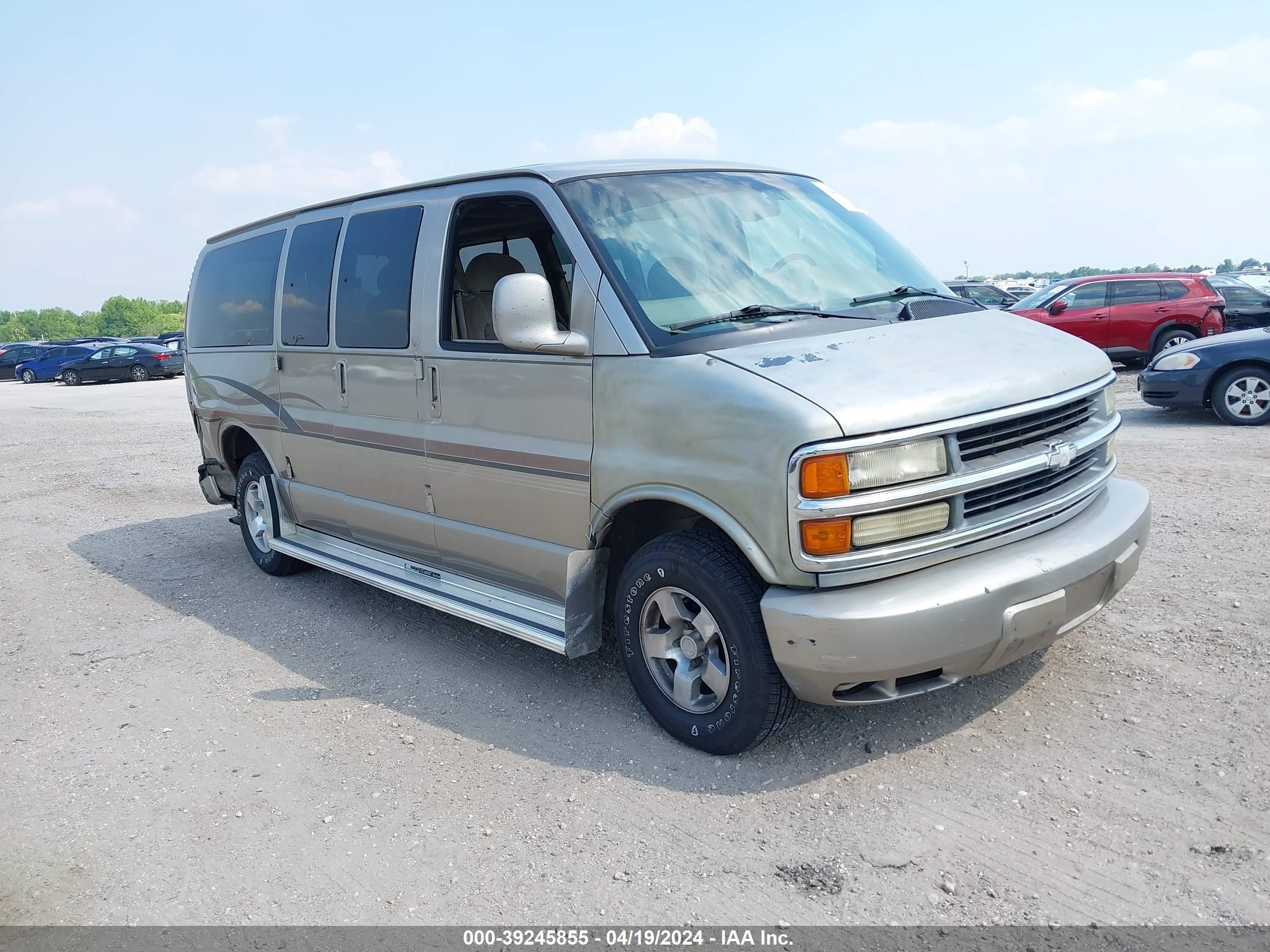 Photo 0 VIN: 1GNFG65R311221384 - CHEVROLET EXPRESS 