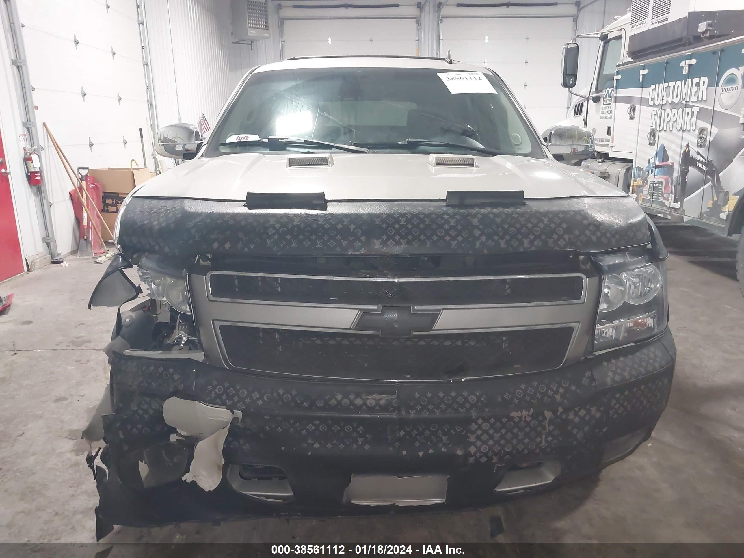 Photo 11 VIN: 1GNFK13007J293433 - CHEVROLET TAHOE 