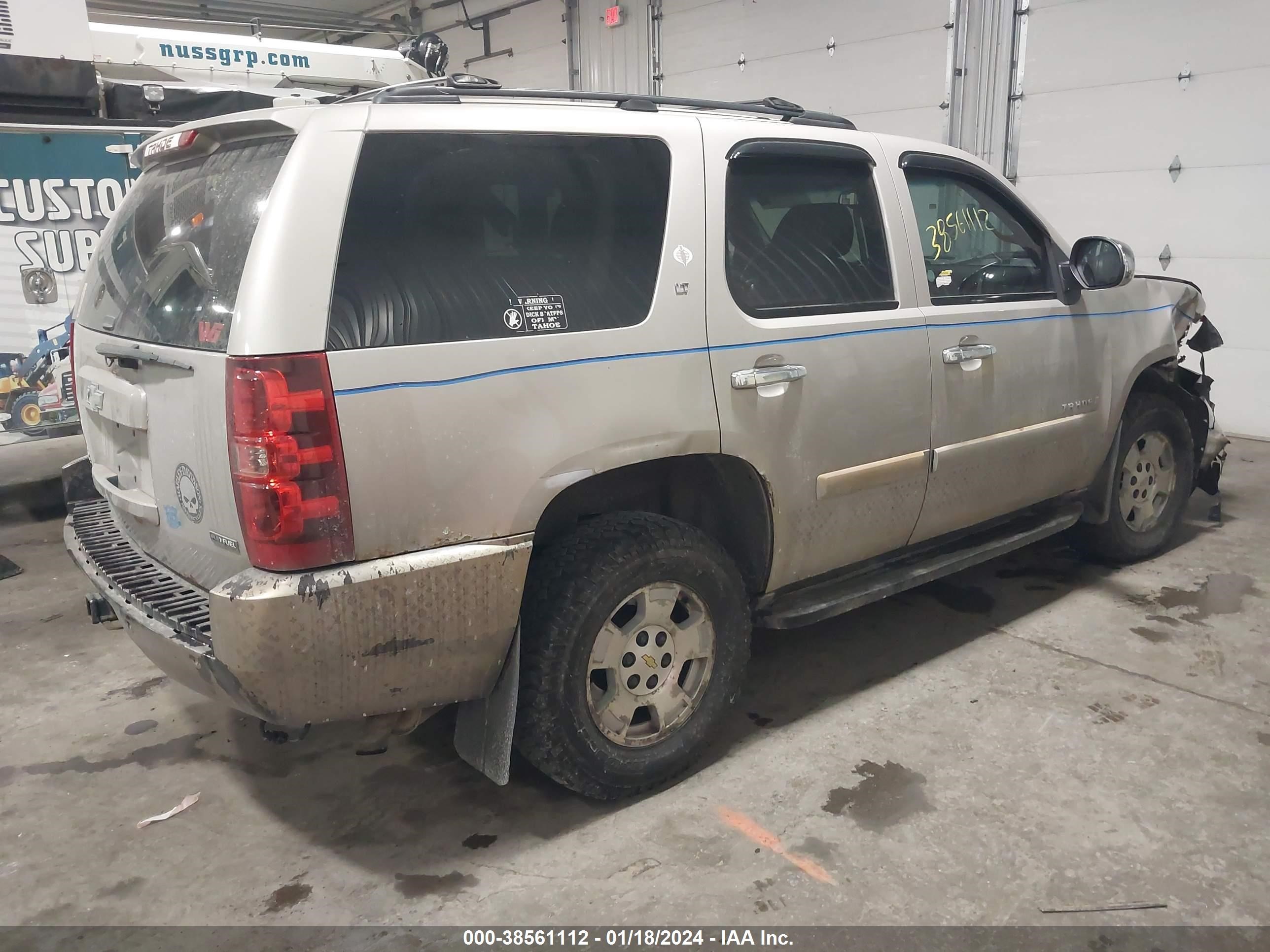 Photo 12 VIN: 1GNFK13007J293433 - CHEVROLET TAHOE 