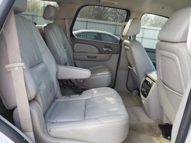 Photo 10 VIN: 1GNFK13007J359933 - CHEVROLET TAHOE 