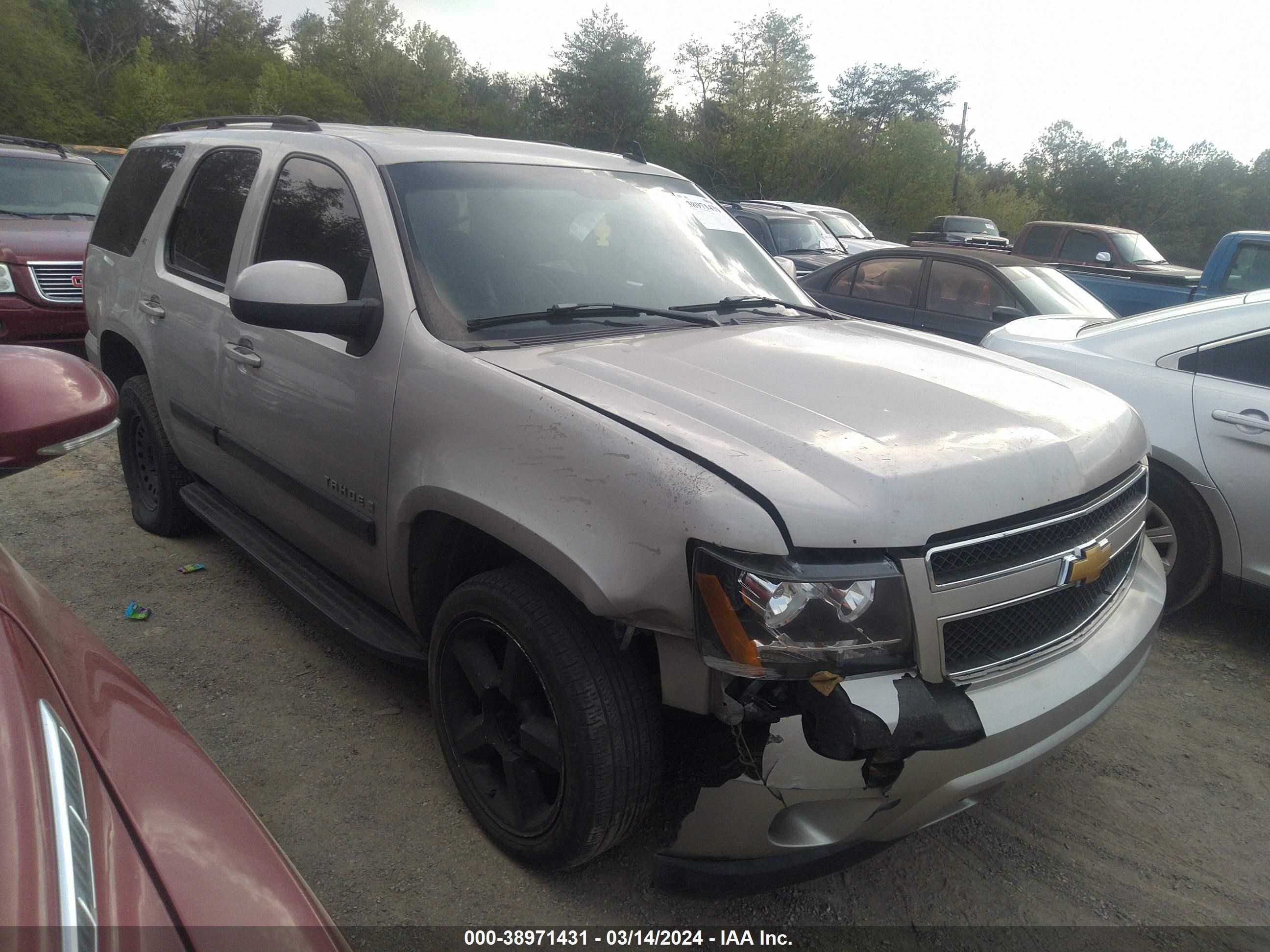 Photo 0 VIN: 1GNFK13007R135451 - CHEVROLET TAHOE 