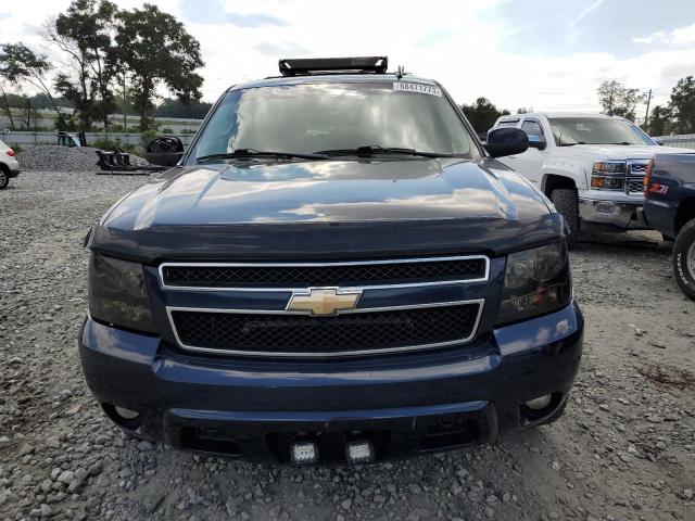 Photo 4 VIN: 1GNFK13008R243294 - CHEVROLET TAHOE 