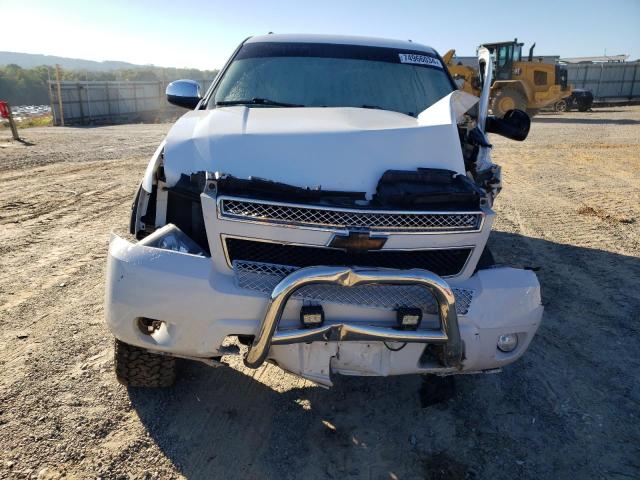 Photo 4 VIN: 1GNFK13009R243801 - CHEVROLET TAHOE K150 