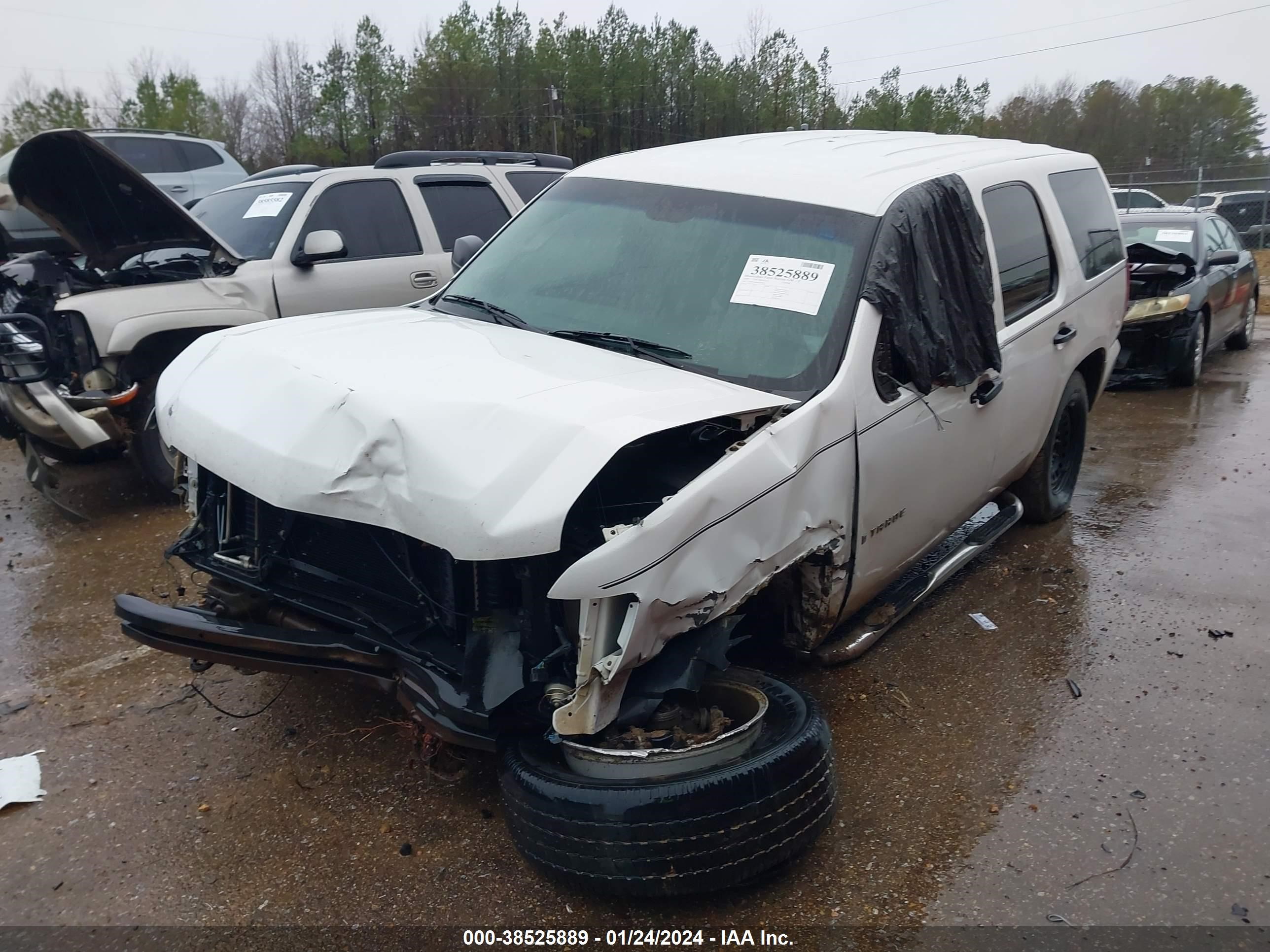 Photo 1 VIN: 1GNFK13009R267497 - CHEVROLET TAHOE 