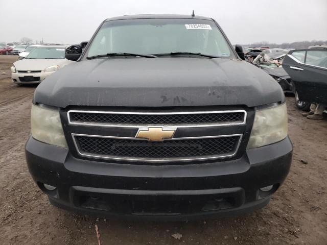 Photo 4 VIN: 1GNFK13017R142019 - CHEVROLET TAHOE 