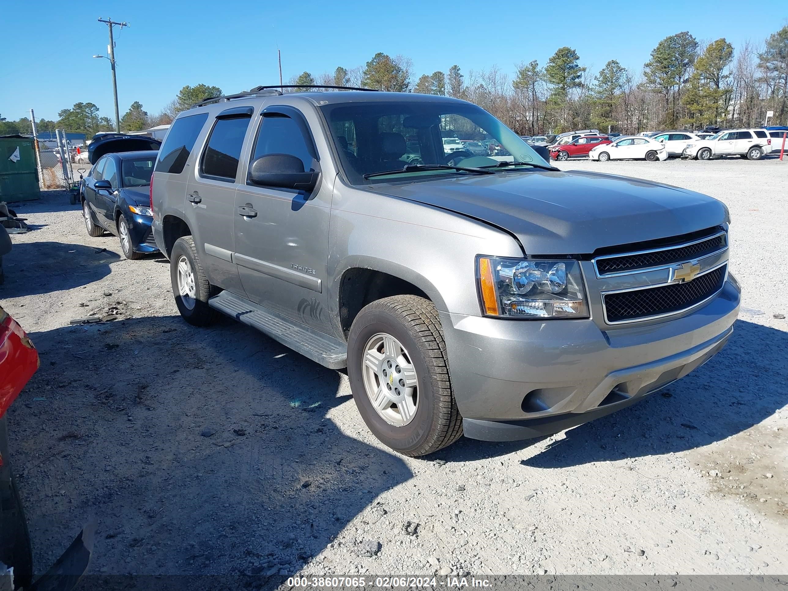 Photo 0 VIN: 1GNFK13027J308630 - CHEVROLET TAHOE 