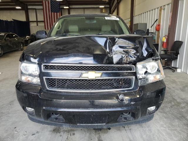 Photo 4 VIN: 1GNFK13028R231454 - CHEVROLET TAHOE 