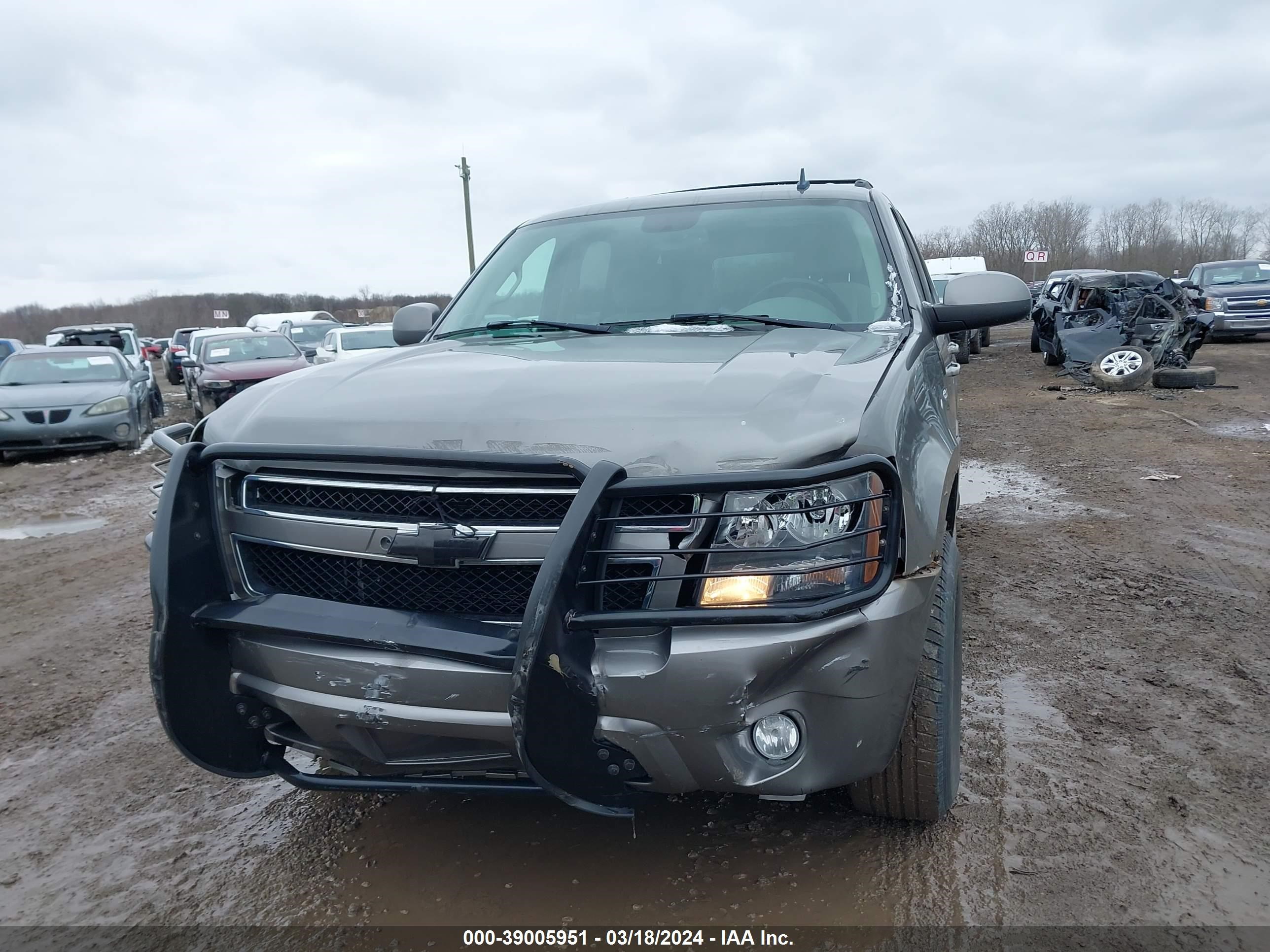 Photo 5 VIN: 1GNFK13037J314534 - CHEVROLET TAHOE 