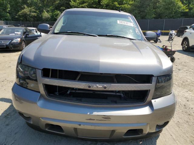 Photo 4 VIN: 1GNFK13037R175555 - CHEVROLET TAHOE 